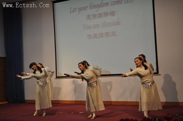 我院举行圣诞感恩系列活动 我院举行圣诞感恩系列活动